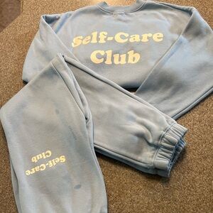 Womens FashionNova size small Sweatsuit